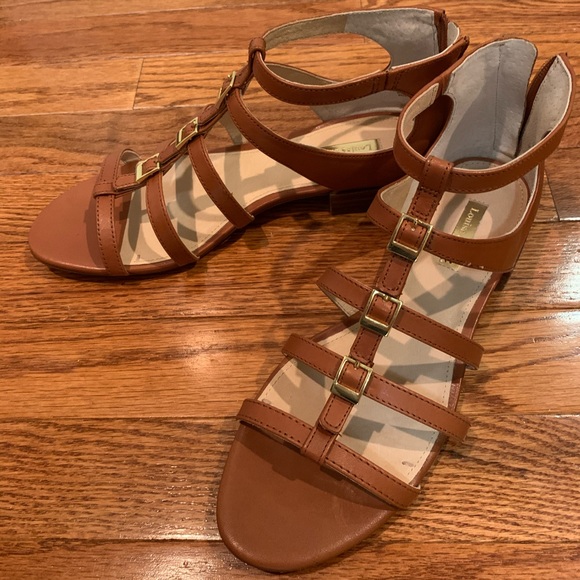 Louise et Cie Shoes - 👡 Louise et Cie Arely Leather Sandal 👡